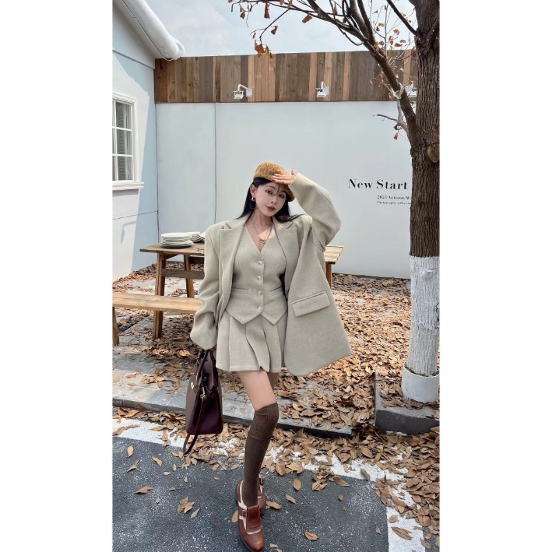 Conjunto de Moda de Alta Quali - Winter Clothing Design avaliação e preço